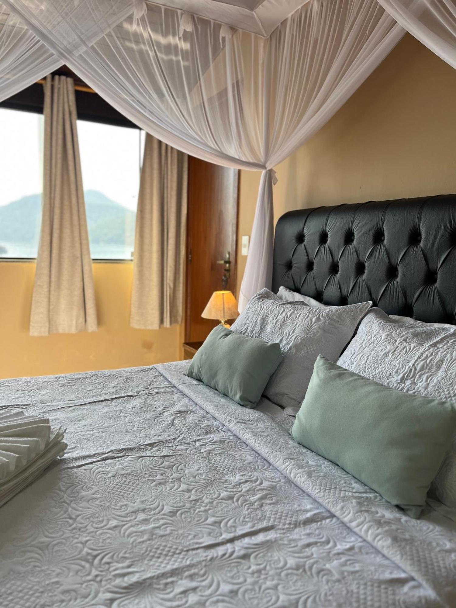 Pousada Conves - Ilha Grande Прая-ді-Арасатіба Номер фото